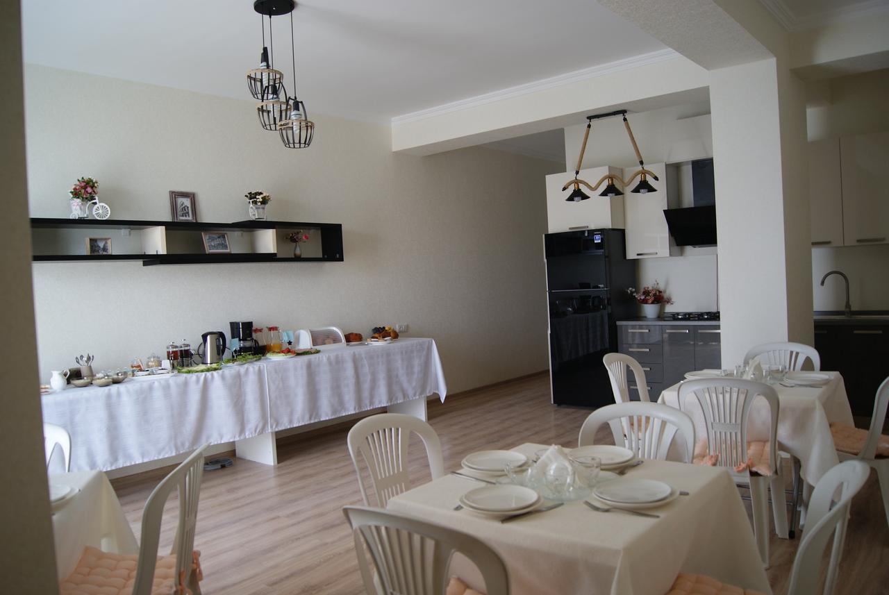 Vazi Aparthotel Tbilisi Bagian luar foto