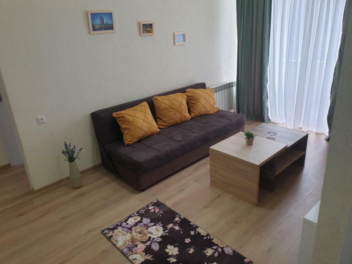 Vazi Aparthotel Tbilisi Bagian luar foto