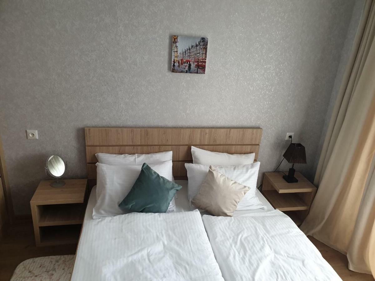 Vazi Aparthotel Tbilisi Bagian luar foto