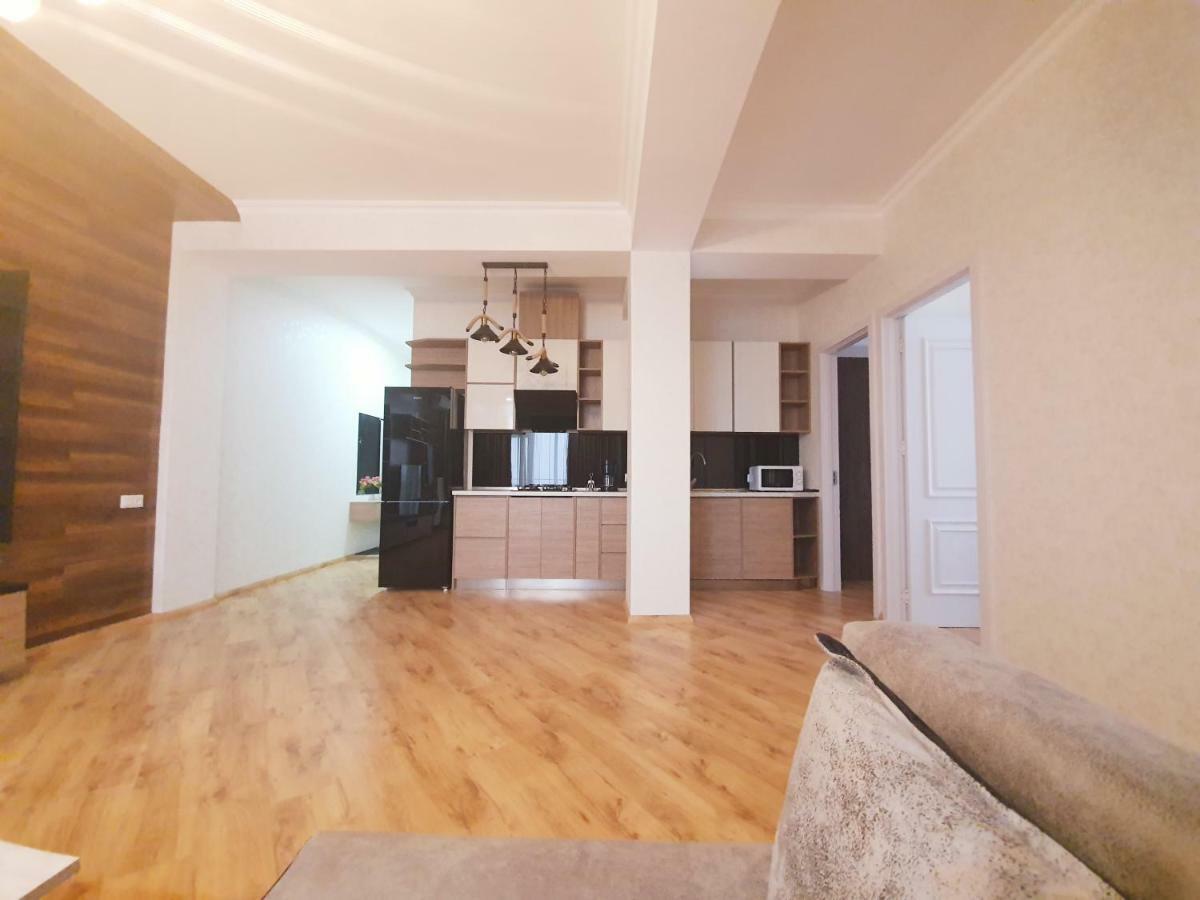 Vazi Aparthotel Tbilisi Bagian luar foto